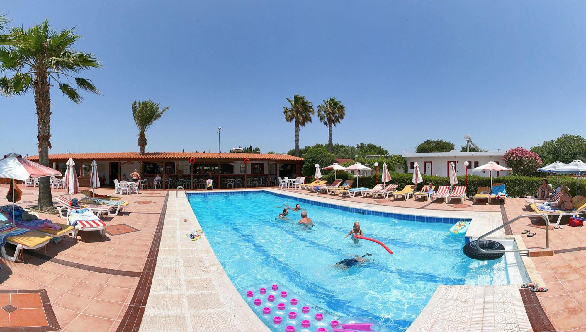 Sandy'S Studios Apartments & Log-Villas Kos Exteriér fotografie
